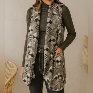 Willi Smith Womens Wool Black Checkered Open Front Sweater Vest sz S Cozy Cabin